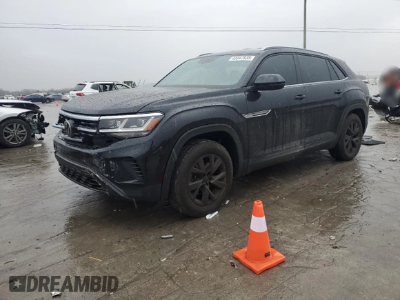 2020 Volkswagen Atlas S with VIN 1V2AC2CA4LC201204, listed as a Copart auction lot 43347835 with 67,236 mi miles and Salvage title. Bid and sale history available at DreamBid. Image 1.