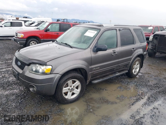 2006 Ford Escape Hybrid with VIN 1FMCU96H76KA30866, listed as a IAAI auction lot 41651128 with 177,908 mi miles and . Bid and sale history available at DreamBid. Image 2.