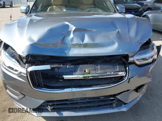 2018 Volvo XC60 Momentum с VIN LYV102RK3JB106290, выставлен на аукционе IAAI как лот 42442081 с пробегом 53 142 миль миль и . История ставок и продаж доступна на DreamBid. Изображение 6.