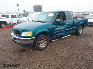 1998 Ford F-150 Standard with VIN 1FTZX1767WKB36013, listed as a IAAI auction lot 41892513 with 193,237 mi miles. Bid and sale history available at carsss.com. Image 17.
