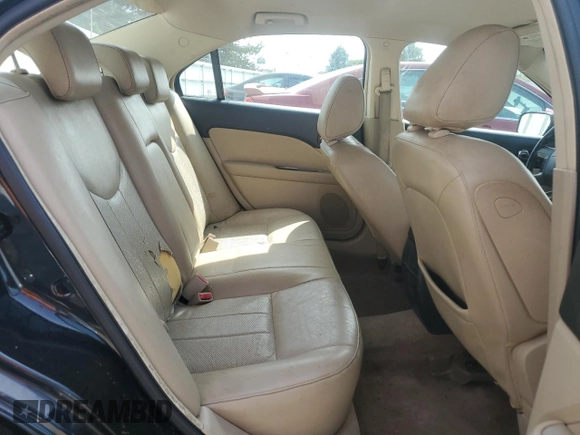 2010 Mercury Milan Premier with VIN 3MEHM0JA2AR628186, listed as a Copart auction lot 71458584 with 135,612 mi miles and Salvage Title. Bid and sale history available at carsss.com. Image 10.