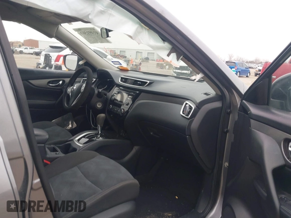 2016 Nissan Rogue S z VIN KNMAT2MV4GP626083, wystawiony jako IAAI lot #41491361 z przebiegiem 110 532 mil mil oraz . Historia ofert i sprzedaży dostępna na DreamBid. Obrazek 5.