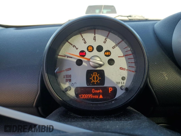 2012 MINI Countryman S with VIN WMWZC5C54CWL57389, listed as a Copart auction lot 49773945 with 120,889 mi miles and Salvage title. Bid and sale history available at DreamBid. Image 9.