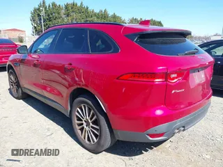 2017 Jaguar F-PACE 20d Prestige with VIN SADCK2BN3HA490469, listed as a IAAI auction lot 41823455 with 60,143 mi miles. Bid and sale history available at carsss.com. Image 3.