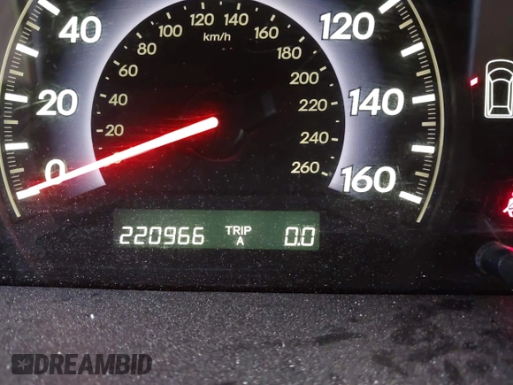 2005 Honda Odyssey EX with VIN 5FNRL38485B411954, listed as a IAAI auction lot 42039034 with 220,966 mi miles. Bid and sale history available at carsss.com. Image 15.