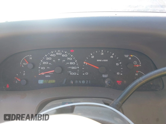 2003 Ford Super Duty F-250 XL with VIN 1FTNW21S23EA08088, listed as a IAAI auction lot 41671180 with 250,765 mi miles. Bid and sale history available at carsss.com. Image 7.
