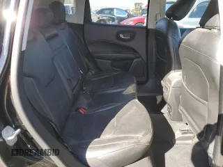 2019 Jeep Compass Latitude z VIN 3C4NJCBB7KT658181, wystawiony jako Copart lot #51850085 z przebiegiem 56 235 mil mil oraz Szkoda całkowita • Salvage title. Historia ofert i sprzedaży dostępna na DreamBid. Obrazek 11.