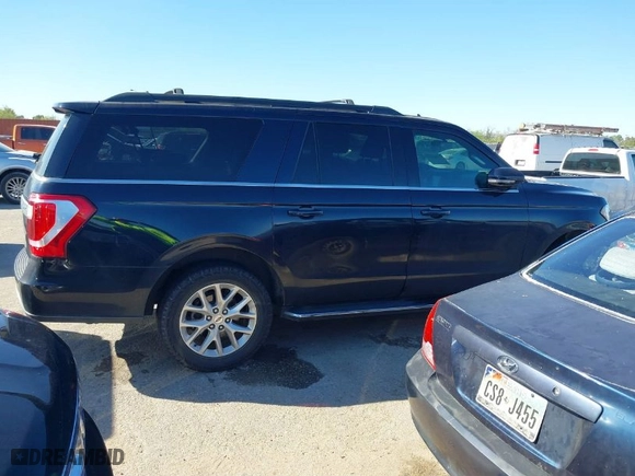 2021 Ford Expedition Max XLT with VIN 1FMJK1HT1MEA86426, listed as a IAAI auction lot 41846831 with NaN miles. Bid and sale history available at carsss.com. Image 13.