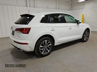 2023 Audi Q5 S line Premium Plus with VIN WA1EAAFY4P2124495, listed as a Copart auction lot 47560005 with 40,367 mi miles and Clean Title. Bid and sale history available at carsss.com. Image 3.