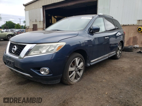 2015 Nissan Pathfinder Platinum with VIN 5N1AR2MM0FC604010, listed as a Copart auction lot 62096355 with 157,393 mi miles and Clean title. Bid and sale history available at DreamBid. Image 1.