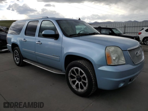2011 GMC Yukon XL Denali with VIN 1GKS2MEF1BR283499, listed as a Copart auction lot 53650795 with 127,551 mi miles and Clean Title. Bid and sale history available at carsss.com. Image 4.