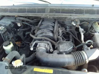 2005 Nissan Titan SE with VIN 1N6AA07B25N514643, listed as a IAAI auction lot 32638857 with 214,304 mi miles. Bid and sale history available at carsss.com. Image 10.