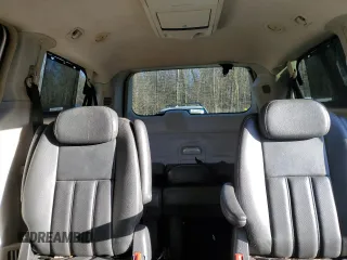 2009 Chrysler Town & Country Touring with VIN 2A8HR54X49R653052, listed as a Copart auction lot 48133155 with 151,527 mi miles and Salvage Title. Bid and sale history available at DreamBid. Image 10.