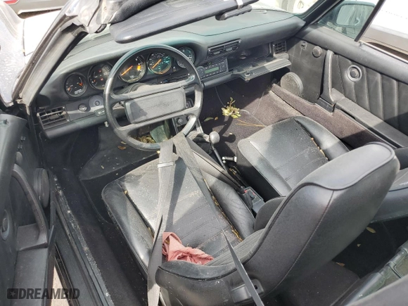 1986 Porsche 911 with VIN WP0EB0916GS161690, listed as a Copart auction lot 74349144 with 119,205 mi miles and Salvage Title. Bid and sale history available at carsss.com. Image 8.