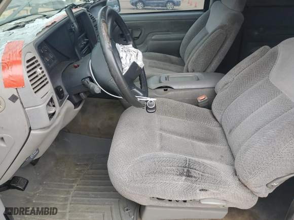 1998 Chevrolet Tahoe with VIN 3GNEK18R0WG147603, listed as a Copart auction lot 51483845 with 187,582 mi miles and Salvage Title. Bid and sale history available at carsss.com. Image 7.