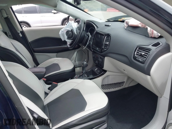 2021 Jeep Compass Limited with VIN 3C4NJCCB1MT581406, listed as a IAAI auction lot 41934159 with 22,967 mi miles and . Bid and sale history available at DreamBid. Image 5.