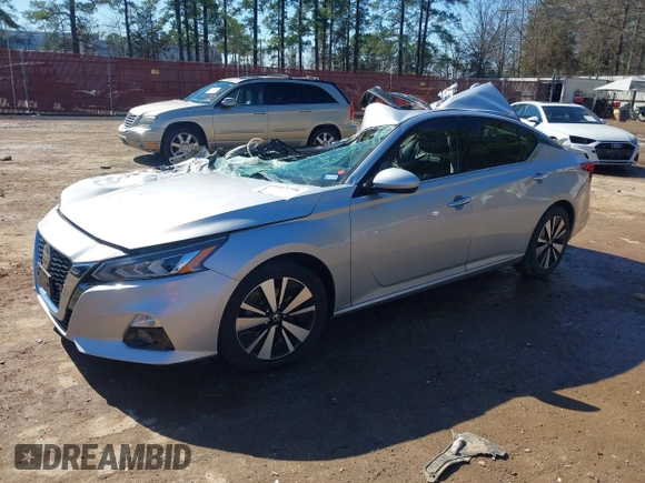 2019 Nissan Altima 2.5 SL with VIN 1N4BL4EV0KC156204, listed as a IAAI auction lot 41663798 with 131,117 mi miles. Bid and sale history available at carsss.com. Image 2.
