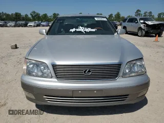 1999 Lexus LS 400 z VIN JT8BH28F0X0161141, wystawiony jako Copart lot #52638575 z przebiegiem 250 602 mil mil oraz Szkody całkowita. Historia ofert i sprzedaży dostępna na DreamBid. Obrazek 5.