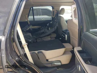 2022 Ford Expedition XLT with VIN 1FMJU1HT1NEA48965, listed as a IAAI auction lot 41792241 with 36,488 mi miles. Bid and sale history available at carsss.com. Image 8.