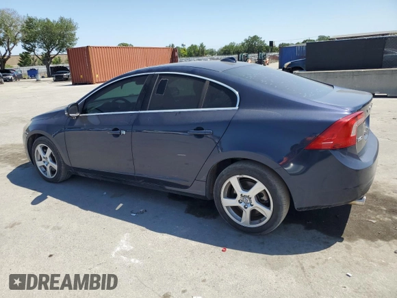 2013 Volvo S60 T5 Premier with VIN YV1612FS5D2208052, listed as a Copart auction lot 52948905 with 113,263 mi miles and Clean Title. Bid and sale history available at carsss.com. Image 2.