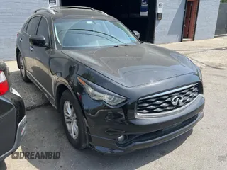 2009 Infiniti FX z VIN JNRAS18W59M157834, wystawiony jako Copart lot #55642965 z przebiegiem 165 571 mil mil oraz Tytuł czysty. Historia ofert i sprzedaży dostępna na DreamBid. Obrazek 1.