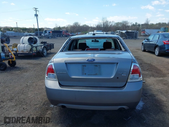 2007 Ford Fusion SE with VIN 3FAHP01197R170279, listed as a IAAI auction lot 41895160 with 256,243 mi miles. Bid and sale history available at carsss.com. Image 16.