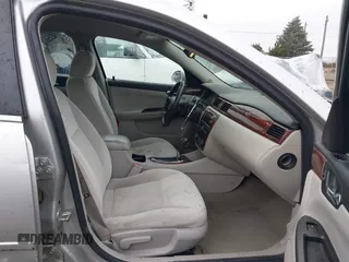 2006 Chevrolet Impala LT 3.9L with VIN 2G1WC581469135971, listed as a IAAI auction lot 40970623 with 191,171 mi miles and . Bid and sale history available at DreamBid. Image 5.