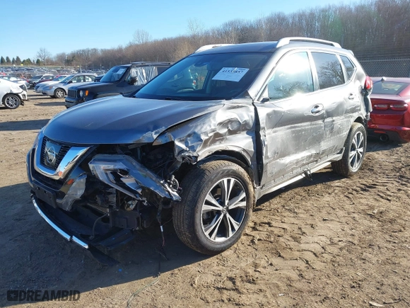2017 Nissan Rogue SL with VIN 5N1AT2MV5HC796893, listed as a IAAI auction lot 41533857 with 72,218 mi miles. Bid and sale history available at carsss.com. Image 17.