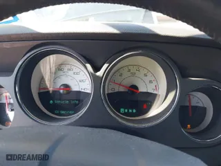 2014 Dodge Challenger SXT with VIN 2C3CDYAGXEH257685, listed as a IAAI auction lot 41626974 with 87,594 mi miles. Bid and sale history available at carsss.com. Image 7.