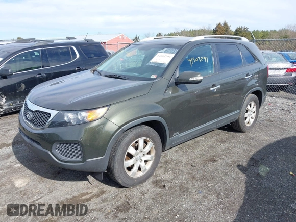 2012 Kia Sorento LX with VIN 5XYKTDA27CG227093, listed as a IAAI auction lot 41503291 with 206,924 mi miles. Bid and sale history available at carsss.com. Image 2.