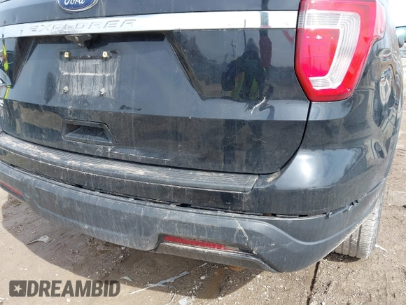 2018 Ford Explorer z VIN 1FM5K7B89JGA96212, wystawiony jako IAAI lot #41849563 z przebiegiem 122 969 mil mil oraz . Historia ofert i sprzedaży dostępna na DreamBid. Obrazek 20.