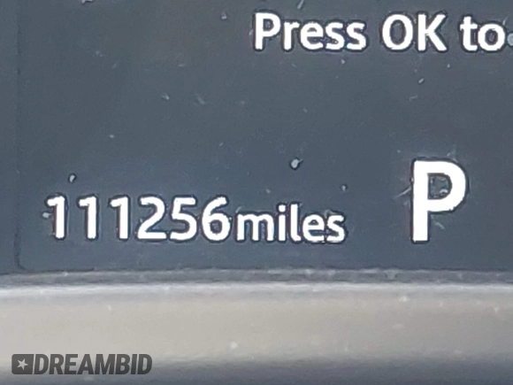 2018 Jaguar XE 25t Premium with VIN SAJAD4FX5JCP22618, listed as a IAAI auction lot 41910986 with 111,256 mi miles. Bid and sale history available at carsss.com. Image 15.