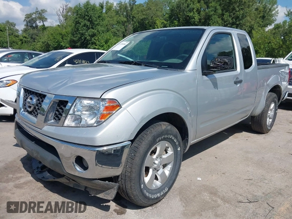 2010 Nissan Frontier SE z VIN 1N6AD0CUXAC436780, wystawiony jako IAAI lot #42720584 z przebiegiem 131 462 mil mil oraz . Historia ofert i sprzedaży dostępna na DreamBid. Obrazek 18.