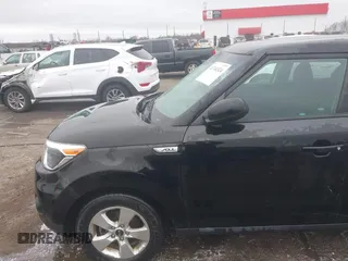 2018 Kia Soul with VIN KNDJN2A27J7561919, listed as a IAAI auction lot 41744324 with 80,364 mi miles. Bid and sale history available at carsss.com. Image 20.