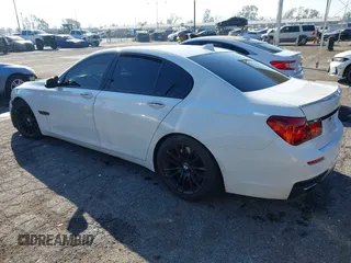 2014 BMW 7 Series 750i с VIN WBAYA8C58ED228444, выставлен на аукционе IAAI как лот 41665037 с пробегом 165 663 миль миль и . История ставок и продаж доступна на DreamBid. Изображение 3.