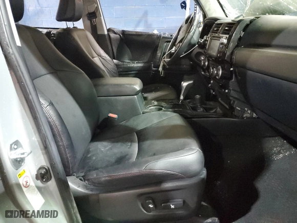 2017 Toyota 4Runner SR5 with VIN JTEBU5JR1H5420514, listed as a Copart auction lot 45979755 with 91,948 mi miles and Clean Title. Bid and sale history available at carsss.com. Image 7.
