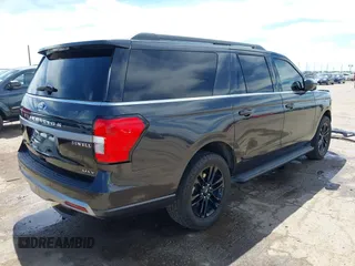 2024 Ford Expedition Max XLT with VIN 1FMJK1H87REA37010, listed as a IAAI auction lot 42169128 with 18,478 mi miles and . Bid and sale history available at DreamBid. Image 4.