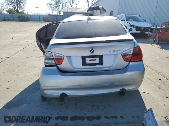 2007 BMW 3 Series 335i with VIN WBAVB73597PA86104, listed as a Copart auction lot 89138165 with 0 mi miles and Salvage Title. Bid and sale history available at carsss.com. Image 6.