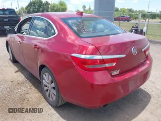 2016 Buick Verano z VIN 1G4PP5SK1G4114013, wystawiony jako IAAI lot #42878137 z przebiegiem 98 601 mil mil oraz . Historia ofert i sprzedaży dostępna na DreamBid. Obrazek 3.
