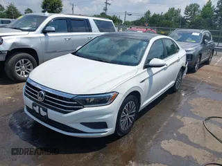 2019 Volkswagen Jetta SEL z VIN 3VWEB7BU8KM171987, wystawiony jako IAAI lot #42597141 z przebiegiem 45 620 mil mil oraz . Historia ofert i sprzedaży dostępna na DreamBid. Obrazek 2.