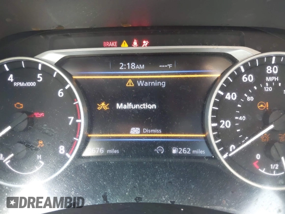 2025 Nissan Sentra SR with VIN 3N1AB8DV3SY306687, listed as a IAAI auction lot 42092165 with 3,676 mi miles and . Bid and sale history available at DreamBid. Image 15.