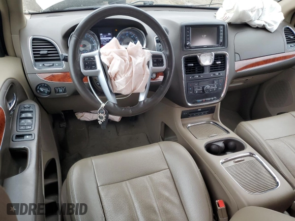 2014 Chrysler Town & Country Touring-L with VIN 2C4RC1CG2ER165008, listed as a Copart auction lot 43344605 with 132,203 mi miles and Salvage Title. Bid and sale history available at carsss.com. Image 8.