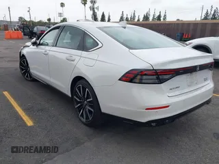 2024 Honda Accord Touring with VIN 1HGCY2F81RA014559, listed as a IAAI auction lot 42036422 with 39,914 mi miles and . Bid and sale history available at DreamBid. Image 3.