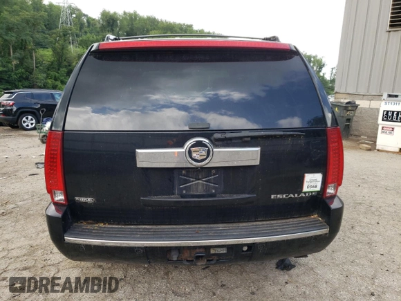 2009 Cadillac Escalade z VIN 1GYFK232X9R222805, wystawiony jako Copart lot #74202924 z przebiegiem 253 955 mil mil oraz Szkoda całkowita • Salvage title. Historia ofert i sprzedaży dostępna na DreamBid. Obrazek 6.