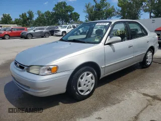 1999 Toyota Corolla VE с VIN 1NXBR18E2XZ225359, выставлен на аукционе Copart как лот 59310974 с пробегом 178 071 миль миль и Списание • Salvage title. История ставок и продаж доступна на DreamBid. Изображение 1.