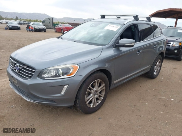 2016 Volvo XC60 T5 Platinum with VIN YV4612RM7G2807796, listed as a IAAI auction lot 41920432 with 139,003 mi miles. Bid and sale history available at carsss.com. Image 16.