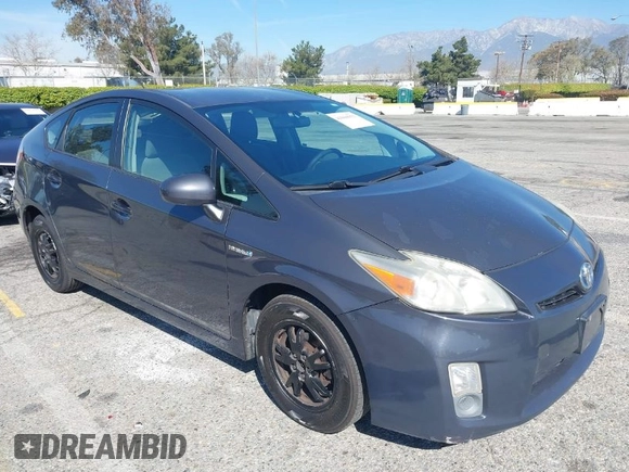 2010 Toyota Prius II with VIN JTDKN3DU8A0180886, listed as a IAAI auction lot 41869933 with 149,289 mi miles and . Bid and sale history available at carsss.com. Image 1.