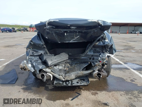 2015 Nissan Altima S with VIN 1N4AL3AP7FC171978, listed as a IAAI auction lot 41608556 with 165,989 mi miles and . Bid and sale history available at DreamBid. Image 17.