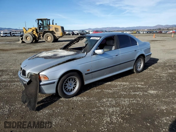 2000 BMW 5 Series 528iA with VIN WBADM634XYGU18038, listed as a Copart auction lot 79444224 with 0 mi miles and Salvage Title. Bid and sale history available at carsss.com. Image 1.