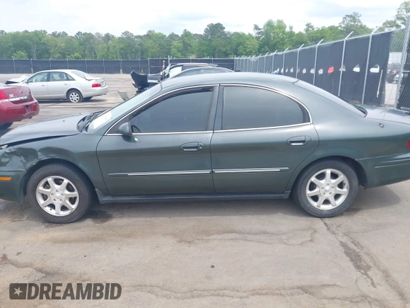 2002 Mercury Sable GS with VIN 1MEFM50U22G652576, listed as a IAAI auction lot 42079653 with 303,276 mi miles and . Bid and sale history available at DreamBid. Image 14.